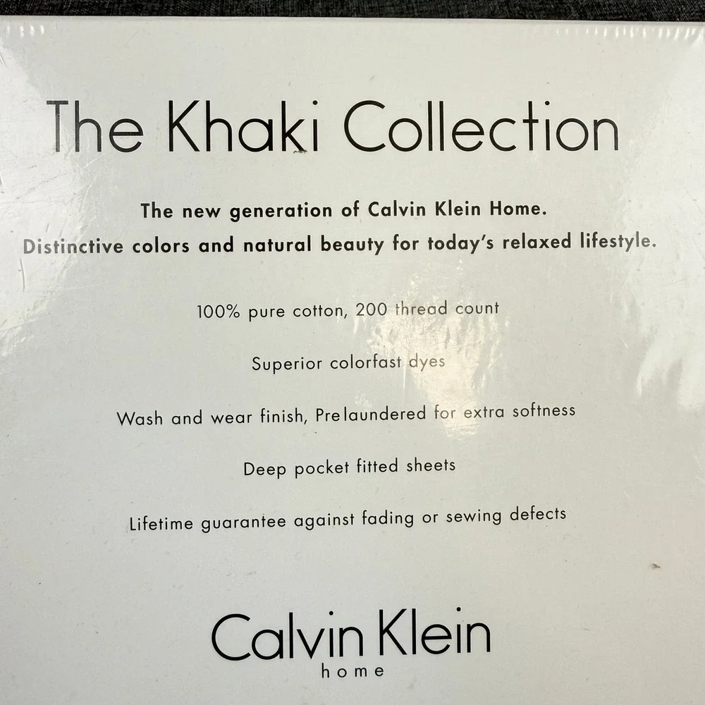 Calvin Klein Khaki Collection Queen Flat Sheet Black Currant 100% Cotton New